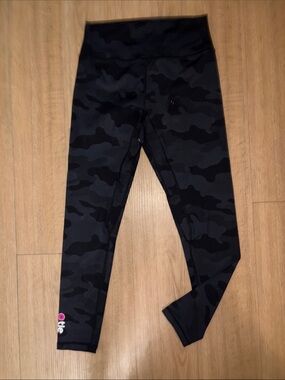 The Ladies Edge Black Camo High-Rise Leggings for Women